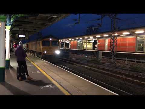 RHTT train departing Nuneaton Station