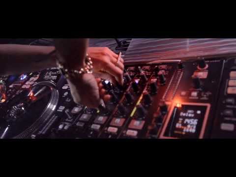 Denon DJ SC3900 DJ Melissa Nikita Spotlight Video