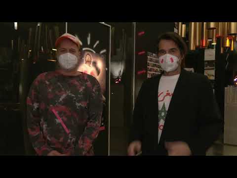 Digitale Eröffnung // Tiefschwarz Dance tili you Popo