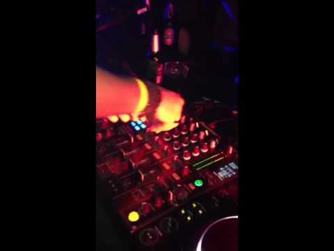 Werk2 Revival Clubnight Part 3 - kleiner Floor (Audio:Punx)