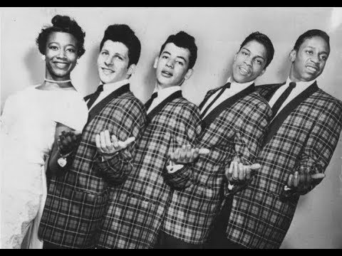 Johnny Maestro & The Crests ~ 16 Candles (1958)