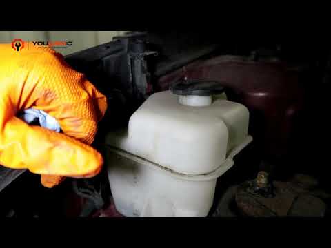 How to Check Engine Coolant Level / Add Antifreeze on a 2010-2014 Hyundai Sonata