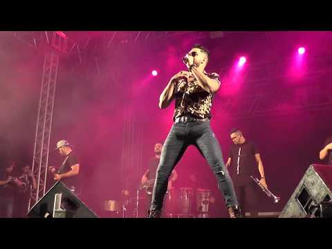 Cantor Gabriel Diniz sacode público em Aparecida de Goiânia 