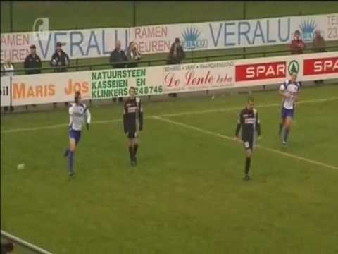 Ksk Heist - Eendracht Aalst 2002 1-0 (24 januari 2010) (Bron RTV)