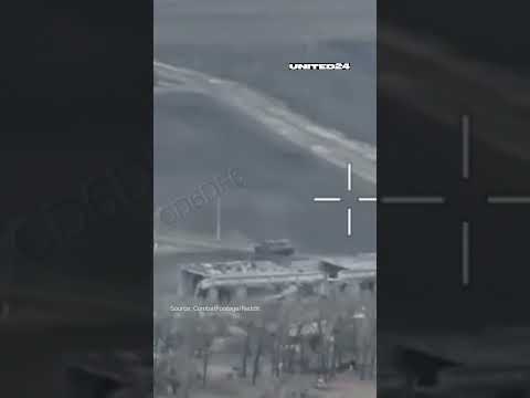 The German-made Leopard 2A4 tank dominated the Russian military convoy #warinukraine #russia #tanks