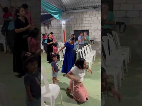 Evangelista Josué Hernández Coros Pentecostés, San Francisco Petén, Guatemala🇬🇹🔥