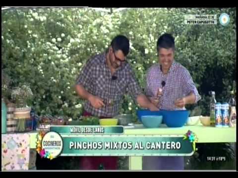 Paella criolla, pinchos mixtos, torta gigante y fajitas al cantero