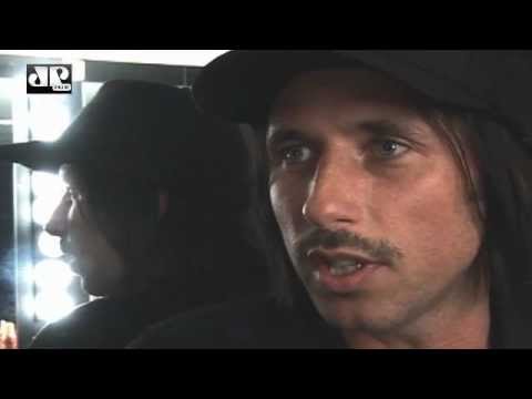 Alvaro Brites interviews Miguel Migs at Pink Elephant São Paulo