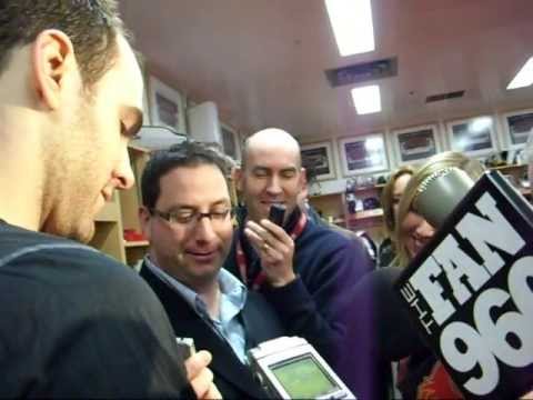 Saddledome Memories: Flames Eric Nystrom helps out reporter