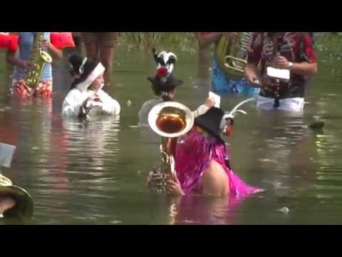 COLD WATER CHALLENGE 2014:  MUSIKKAPELLE WINNEBACH, SÜDTIROL