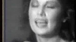 III Festival OTI 1974 - Nydia Caro - Cantar por Cantar - Puerto Rico.flv