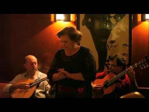 Fado, Flora Silva, "Marcha do Marceneiro" - "Noite de inverno" (Problemas no som)