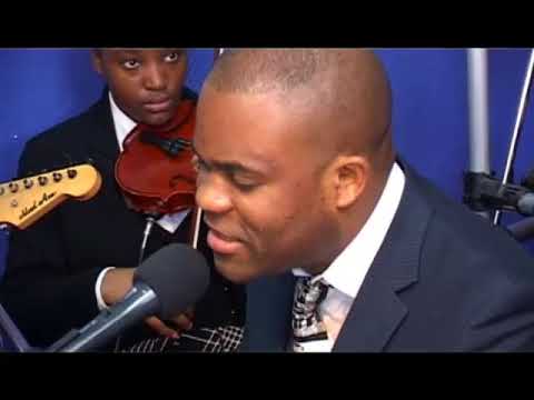 EXTRAIT DE L'ADORATION ROC SECULAIRE TABERNACLE DE FRANCE