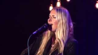 WAITING ON JUNE/Holly Williams