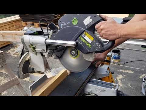 Yakisugi  Fassade: Montage einer Hausfassade mit der Bautischlerei Wilmont aus Telfs in Tirol