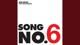 Humming One Of Your Songs (Live)