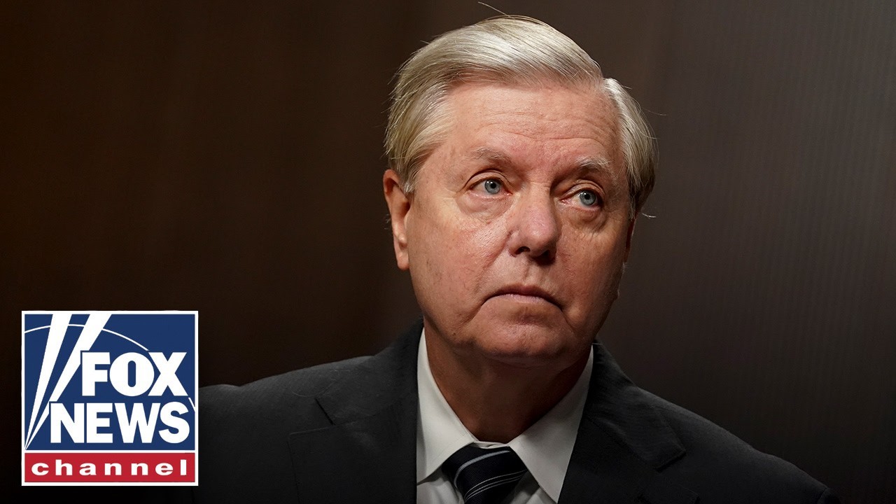 WATCH LIVE: Sen Lindsey Graham's casket arrives at the Capitol