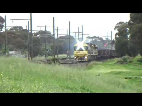 NR106 leading 4PM4 Steel Service￼ in hoppers crossing