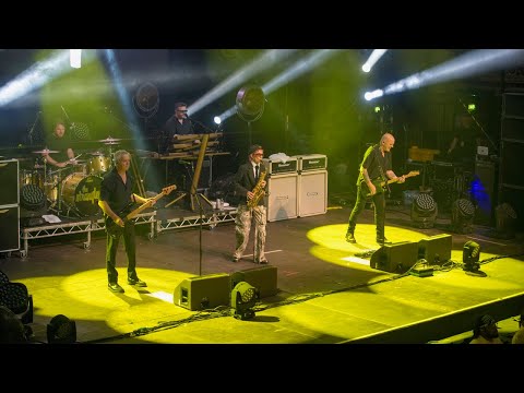 The Stranglers & Lora Logic - 'Hey! (Rise of the Robots)' - Live [Video Edit] - Rebellion 2024