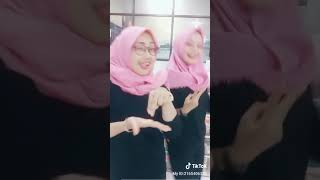 Download lagu Duo Racun mp3 Download lagu Duo Racun mp3