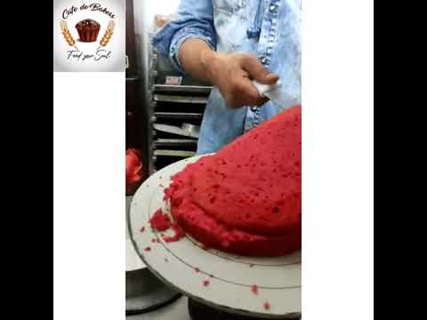 simple and easiest way of layering red velvet cake