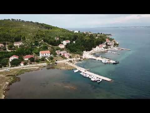 Zu verkaufen - Mediterrane Natursteinvilla / Haus in Kroatien, Nähe Zadar