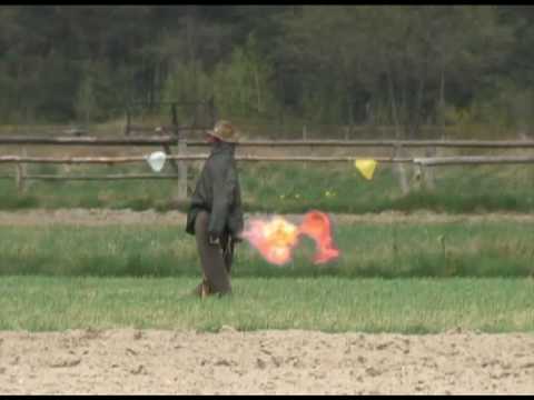 Farting Scarecrow - Rewelacyjny strach na wróble