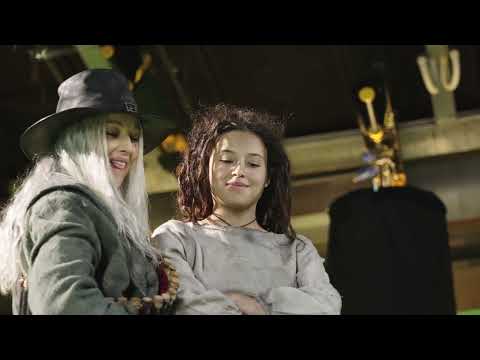 La Befana Vien di Notte 2 con Zoe Massenti, Monica Bellucci e Fabio De Luigi | Il backstage HD