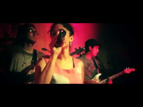 Los Miserables y su Desastre Tropical 1