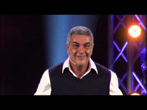 Simone Schettino: Le bizzarrie con gli animali