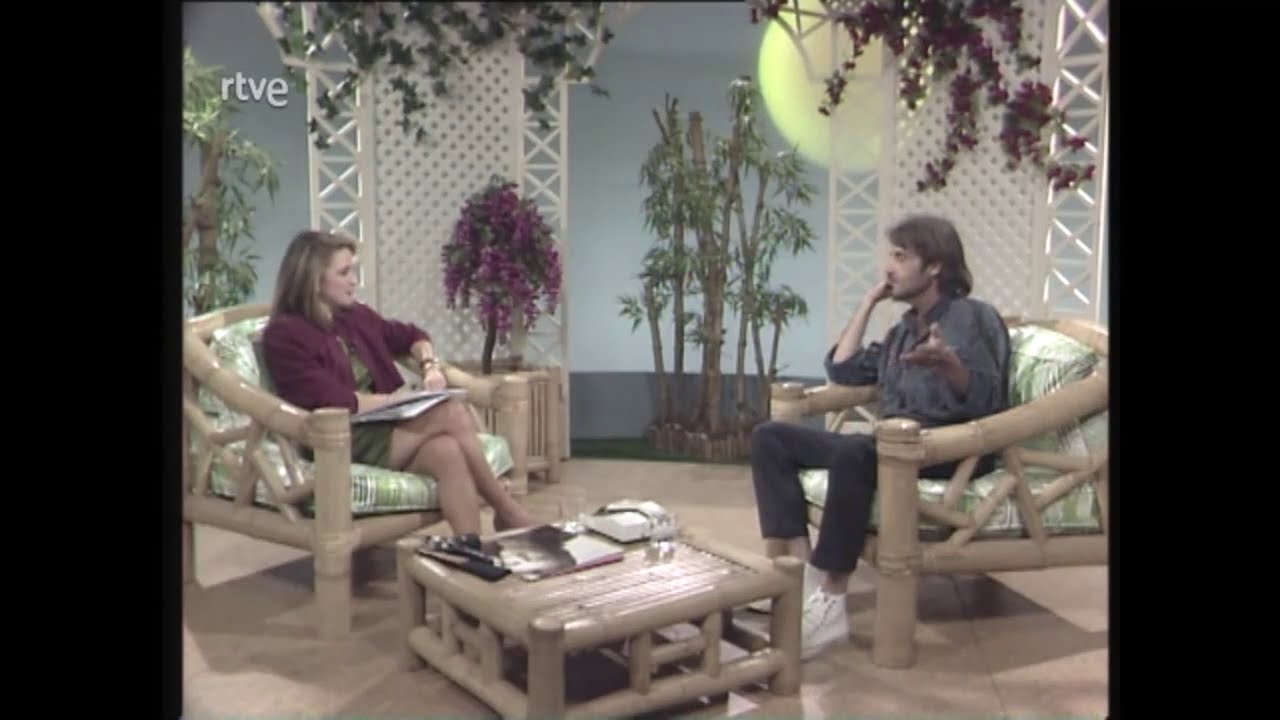 Entrevista a Aute por la  presentacion del video "La belleza" (03.07.1989)