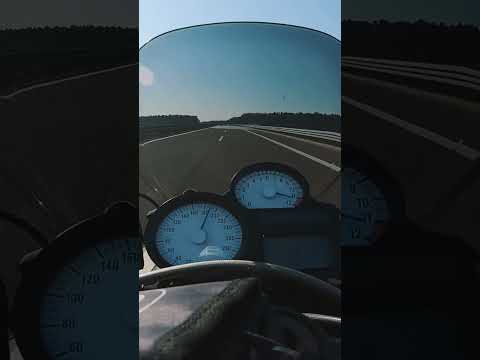 BMW k1300r Autobahn 0-250 acceleration #k1300 #autobahn #BMW