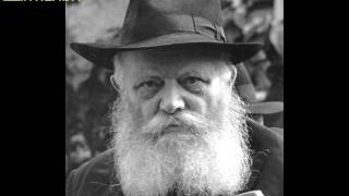 ניגון ואלוקים מלכי מקדם בהתוועדות עם הרבי מליובאוויטש - ל' ניסן ה'תשל"ה - התמונה מוצגת ישירות מתוך אתר האינטרנט יוטיוב. זכויות היוצרים בתמונה שייכות ליוצרה. קישור קרדיט למקור התוכן נמצא בתוך דף הסרטון