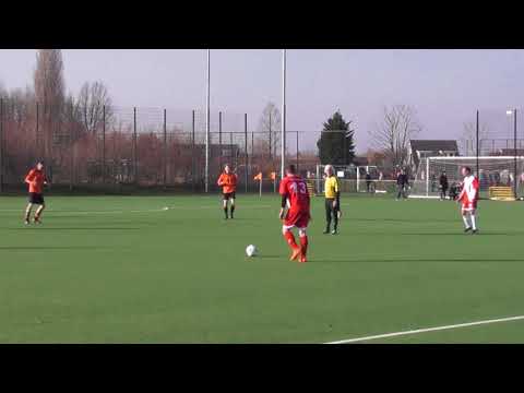 17 feb 2018 VV De Meern 10 - Geinoord 6 com 3-1 KJ speelt bal, geen penalty