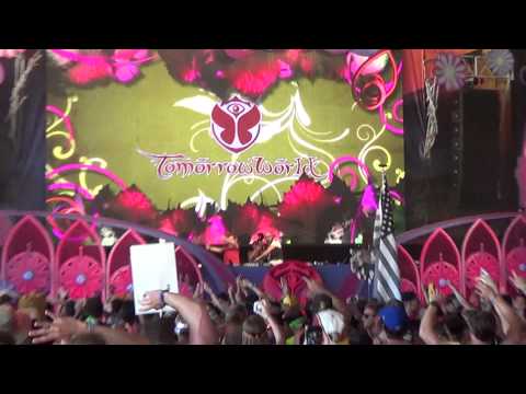 Deorro (#pandafunk) at TomorrowWorld 2013 (USA)! Friday 27.09