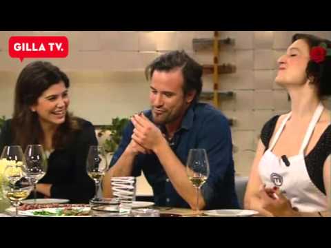 Här kan programledarna inte sluta skratta i Nyhetsmorgon