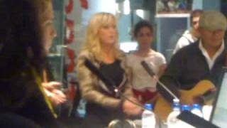 Cassie Davis SINGING LIVE "DIFFERENTLY" Acoustic April 2009