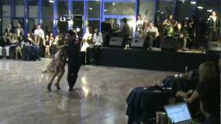 Cinthia Diaz y Bruno Mayo -  5° Apulia Tango Festival - Bari 01.06.12 - Milonga.MPG