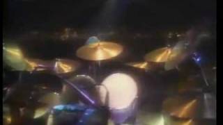 3-TWISTED SISTER-Under The Blade (Twisted Live 1984)