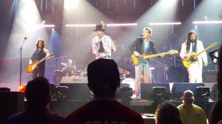 Don&#39;t Wake Daddy, The Tragically Hip, Edmonton July 30, 2016 1080p Row 3