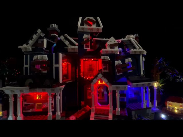 Vídeo relacionado con Kyglaring Juego de Luces LED Compatible con Lego Stranger Things: The Creel House 11370 Bloques de construcción, Control táctil (No Modelo)