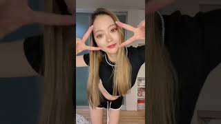 実はお腹へっこめて撮ってます。内緒にして下さい? #ももちゃんねる #shorts