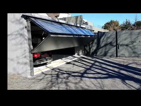 Hebefalttor | Knicktor | Hebefaltladen | Faltladen | Kantinen Faltladen | Spezialtor | Garagentor |