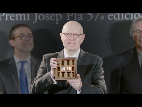 El argentino Jorge Fernández, Premio Nadal con 'El secreto de <a href=