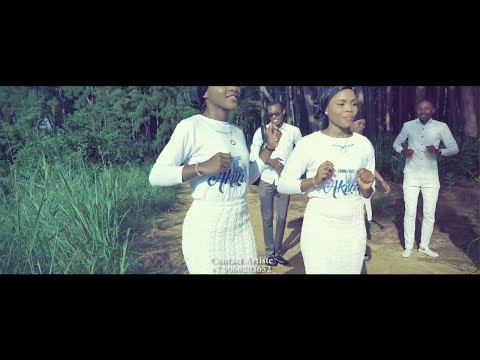 Mack Mazamba-Akuna (Clip Officiel)