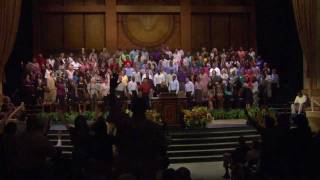 Shara McKee singing &quot;Oh the Cross&quot; with the Brooklyn Tabernacle Choir