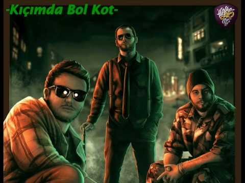 Anıl Piyancı & Red & Emre Karakuyu- Kıçımda Bol Kot.