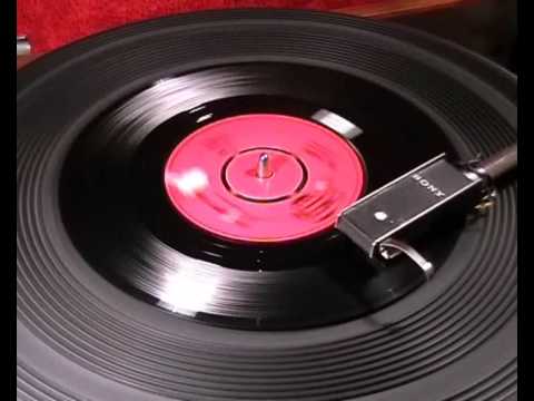 Pat Harris & The Blackjacks - Hippy Hippy Shake + You Gotta See Your Mama Ev'ry Night - 1963 45rpm