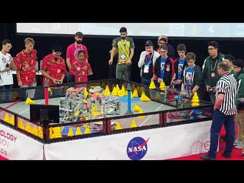 VEX In The Zone World Championship Technology Division Q119 6403A 1575X vs 4454A 359A