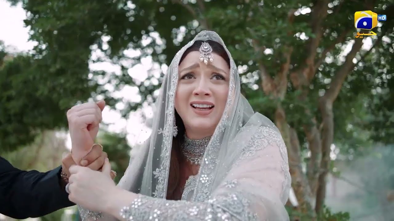 Zawar Aa Gaya Paras Ko Bachane 💔 Most Shocking Scene 🔥 | Muhafiz | Har Pal Geo